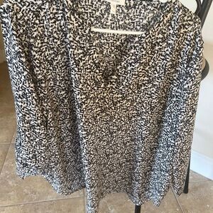 Women's Black and White Plus Size Top